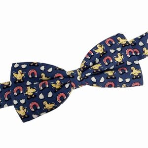Vineyard Vines Boy's Bow Tie Chick Magnet Navy Blue Silk 2" (W) x 16" (L) euc